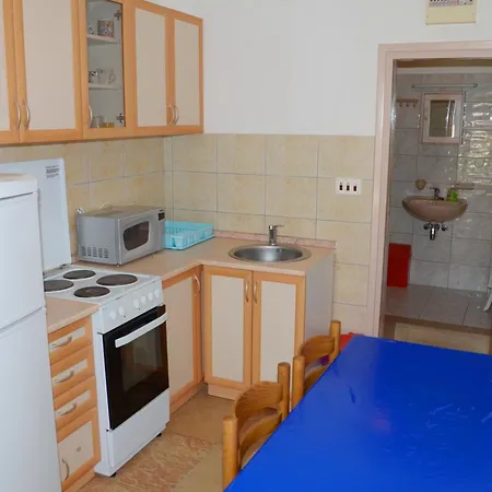 Apartamento With A Parking Space Postira, Brac - 22207